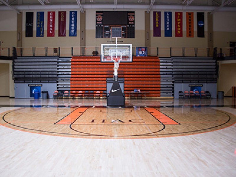 Wartburg College overnight basketball camp in Iowa